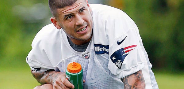 aaron hernandez bulge with murder verdict 2015