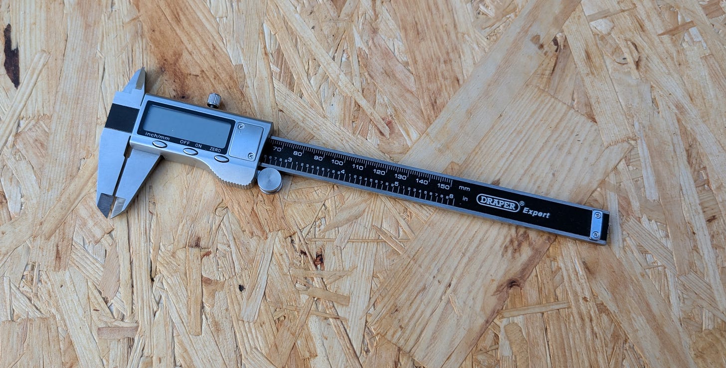 Draper Expert digital calipers, a versatile tool for precise measurements of thickness, width, and depth.
