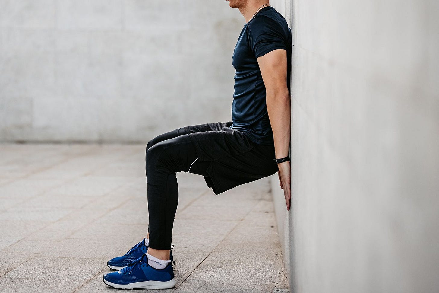8 Minutes of Wall Sits Can Lower Blood Pressure