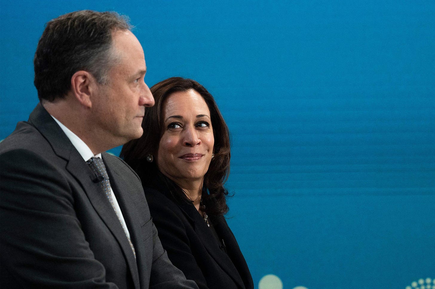Kamala Harris and Doug Emhoff settle in after a stressful start to their  life in Washington | CNN Politics