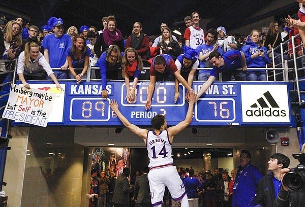 brannen greene hand job for kansas jayhawks beating iowa state 2015 images