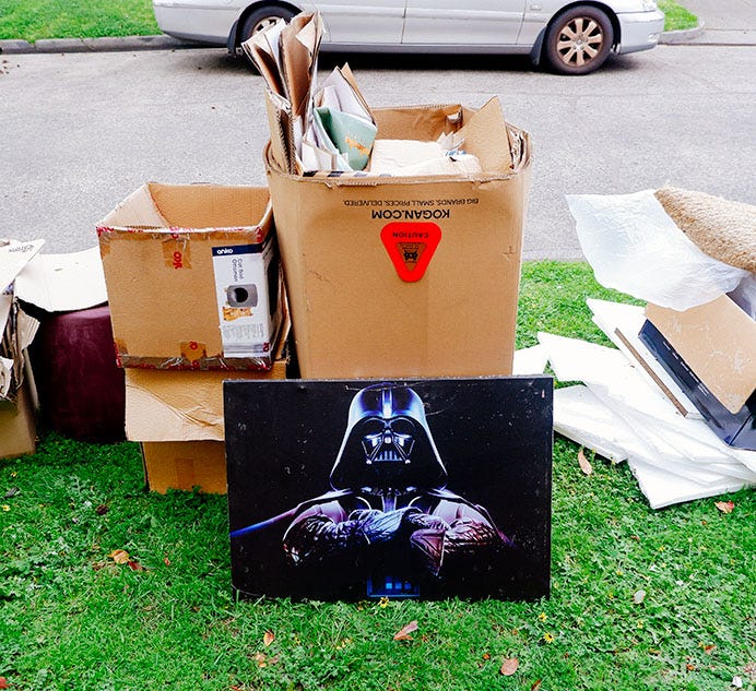 a pile with a block mount picture of Darth Vader 