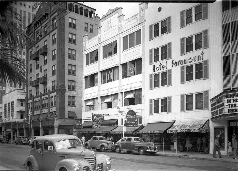 Cover: Sloppy Joes in the Paramount Building in 1942. Courtesy of the Miami-Dade Public Library, Romer Collection. Cover: Sloppy Joes in the Paramount Building in 1942. Courtesy of the Miami-Dade Public Library, Romer Collection.