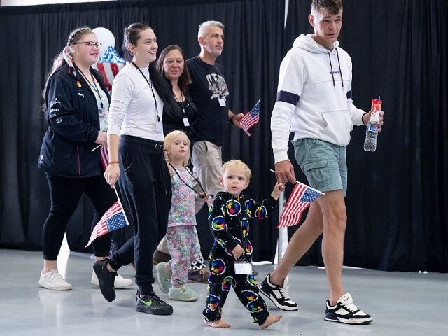 First White South African Refugees Arrive in U.S., Welcomed by Trump Admin