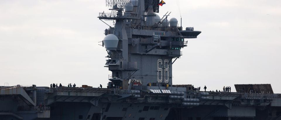 Porta-aviões da Marinha dos EUA USS Nimitz