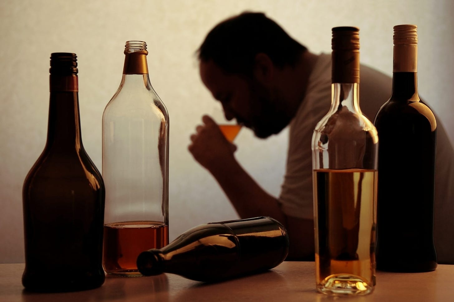 Is Depression Related to Alcohol Abuse? - Addiction Rehab Toronto