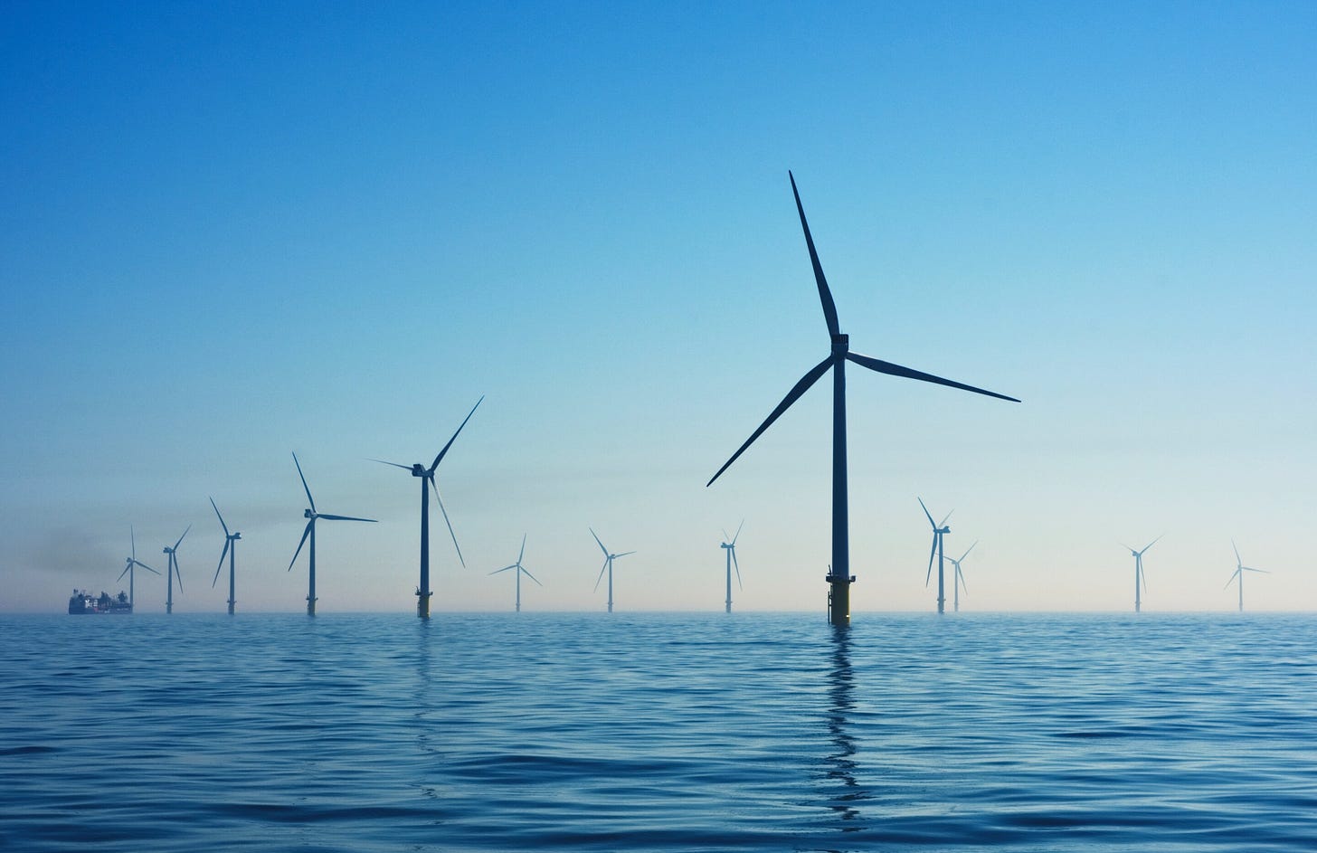 Floating offshore wind could bring billions in value to the US West Coast,  report shows