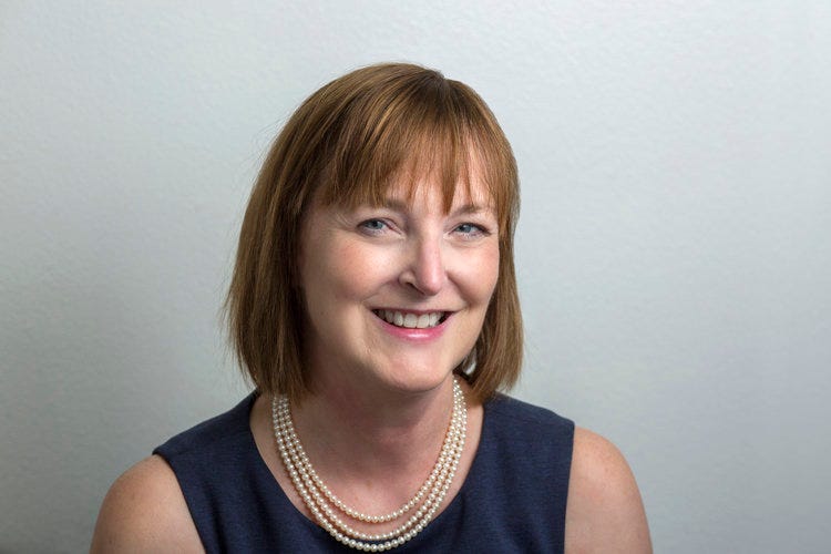 Mary+Throne+for+Wyoming+Governor.jpg
