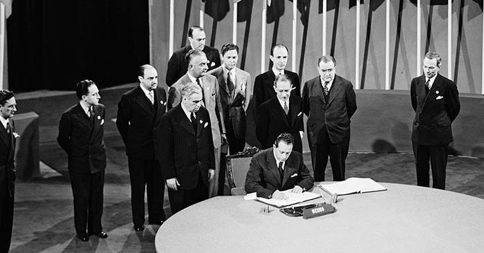 Signing of the UN Charter-1