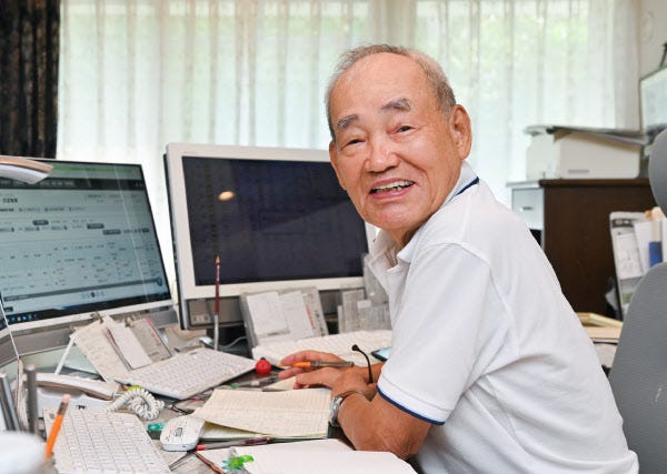 84歳のデイトレーダー グロース・逆張りを徹底 - 日本経済新聞