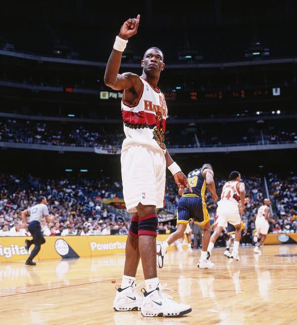 Dikembe Mutombo, a Towering N.B.A. Presence, Dies at 58 - The New York Times