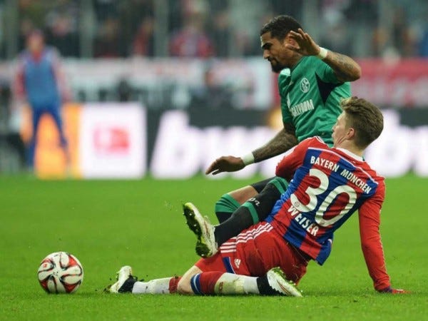 bayern munich vs wolfsburg soccer 2015 images