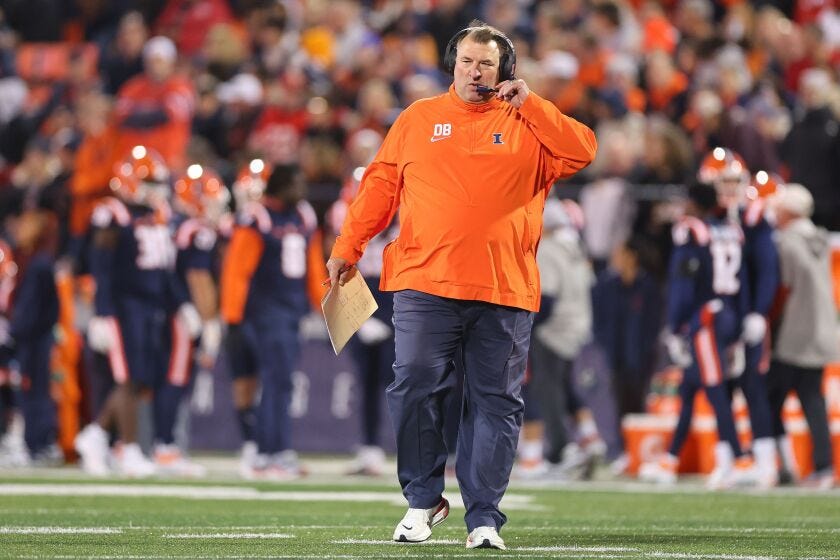 Illinois' Bielema, Notre Dame's Freeman high on list of struggling coaches  after Week 6 - Chicago Sun-Times