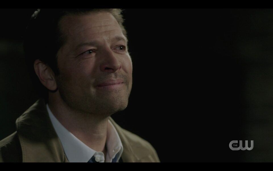 SPN Castiel smiling empty toss 1518