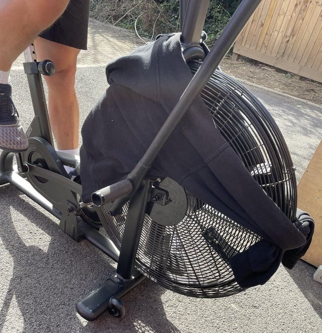 r/crossfit - Assault bike air shield (or DIY version!): does it make it easier/harder/no difference to push calories? Any physicist can ELI5? TIA