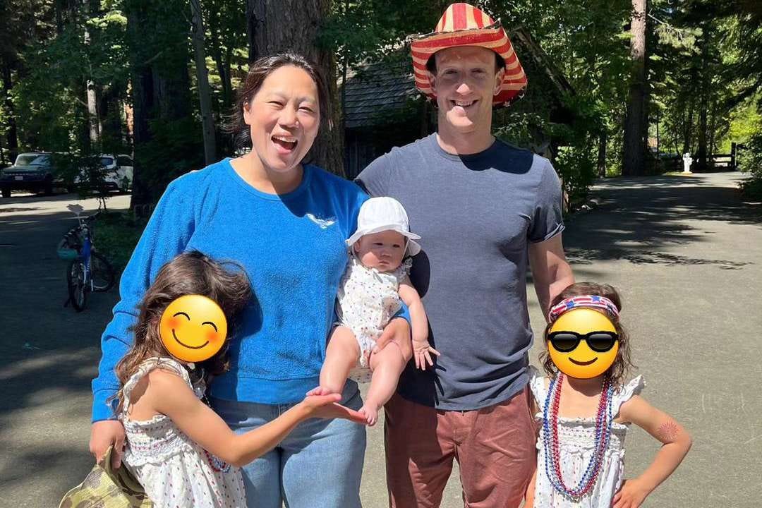 Mark Zuckerberg Celebrates First Fourth of July with Family of Five Mark Zuckerberg Celebrates First Fourth of July with Family of Five