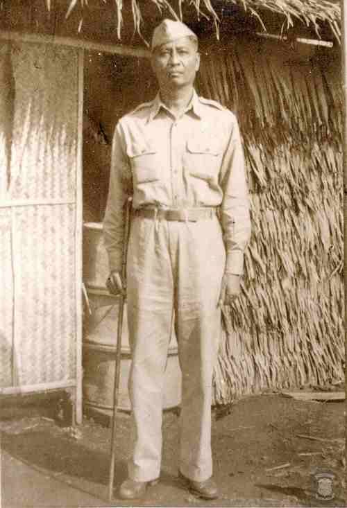 Official Gazette PH on Twitter: "PHOTO: Manuel Roxas as a Japanese prisoner  of war in Malaybalay, Bukidnon, circa 1942. http://t.co/Rjj0lmcp10" /  Twitter
