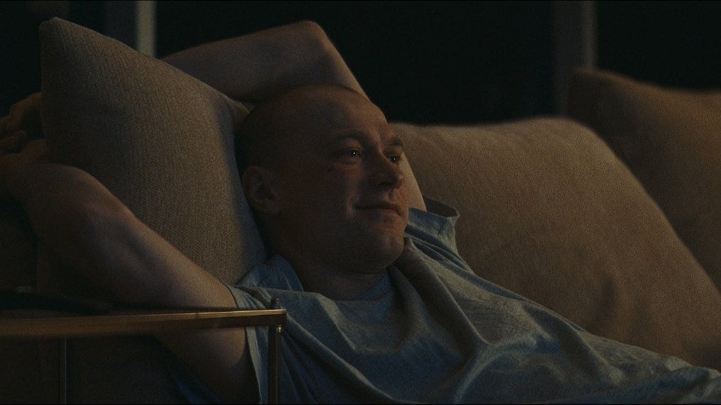 g on X: "em si toda" / X