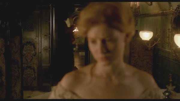 ghost lurking in crimson peak 2015 images