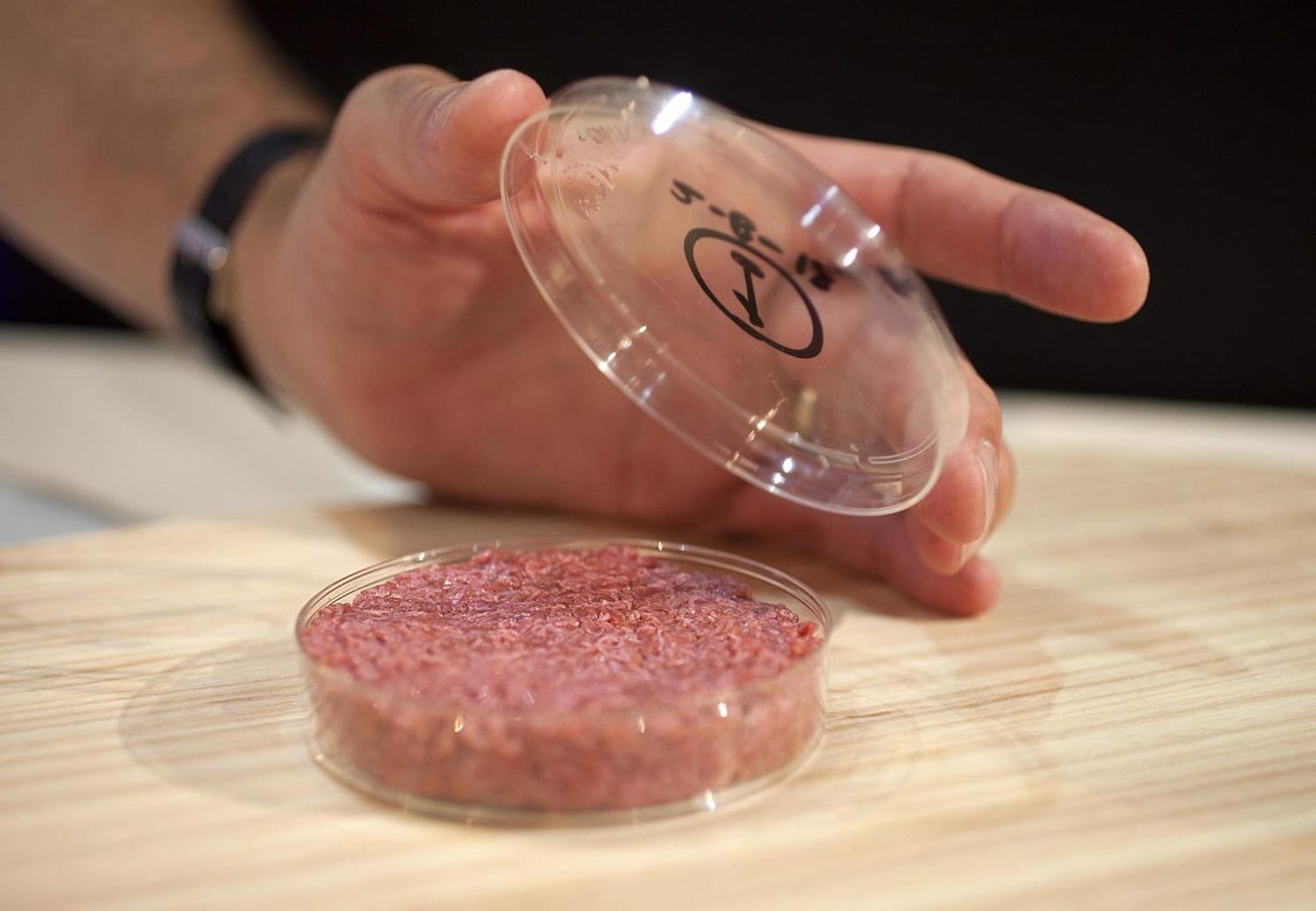Lab Grown Meat - An Emerging Industry | Environmental Center | University  of Colorado Boulder