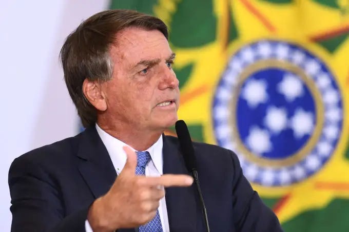 Bolsonaro teria sucesso com  golpe de Estado?