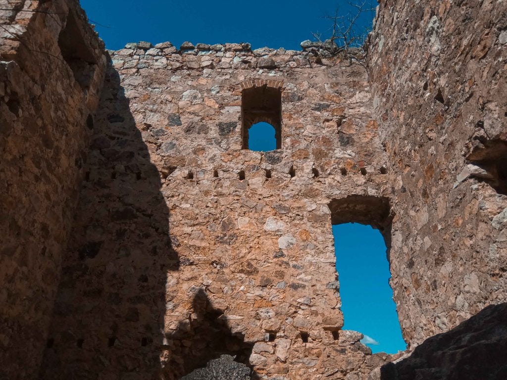 Castillo de Cabañas. El centinela de Villuercas.
