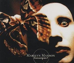 What happened to Marilyn Manson's eye? - Quora
