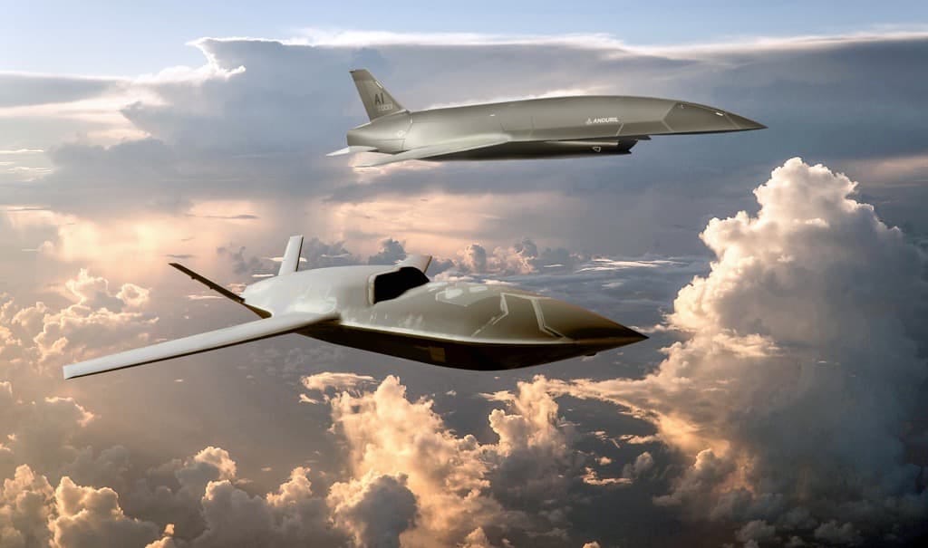 Concepts of the uncrewed fighter aircraft YFQ-42A (bottom) and the YFQ-44A