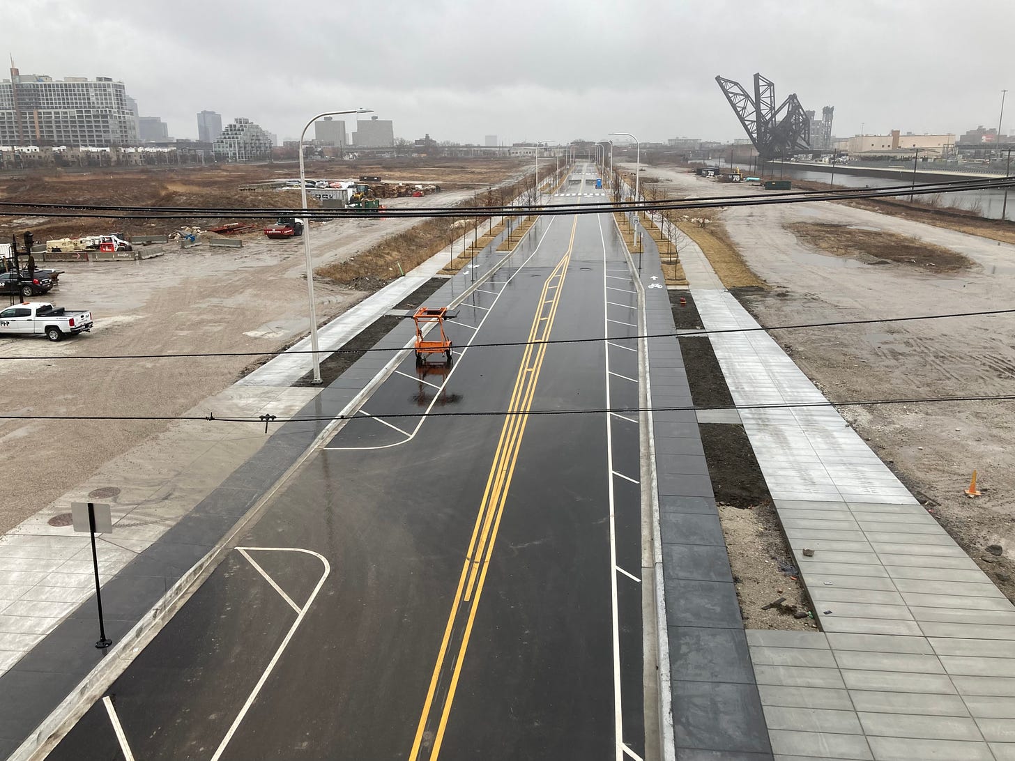 Eyes on the street: Raised bike lanes are taking shape on Wells-Wentworth  Connector - Streetsblog Chicago