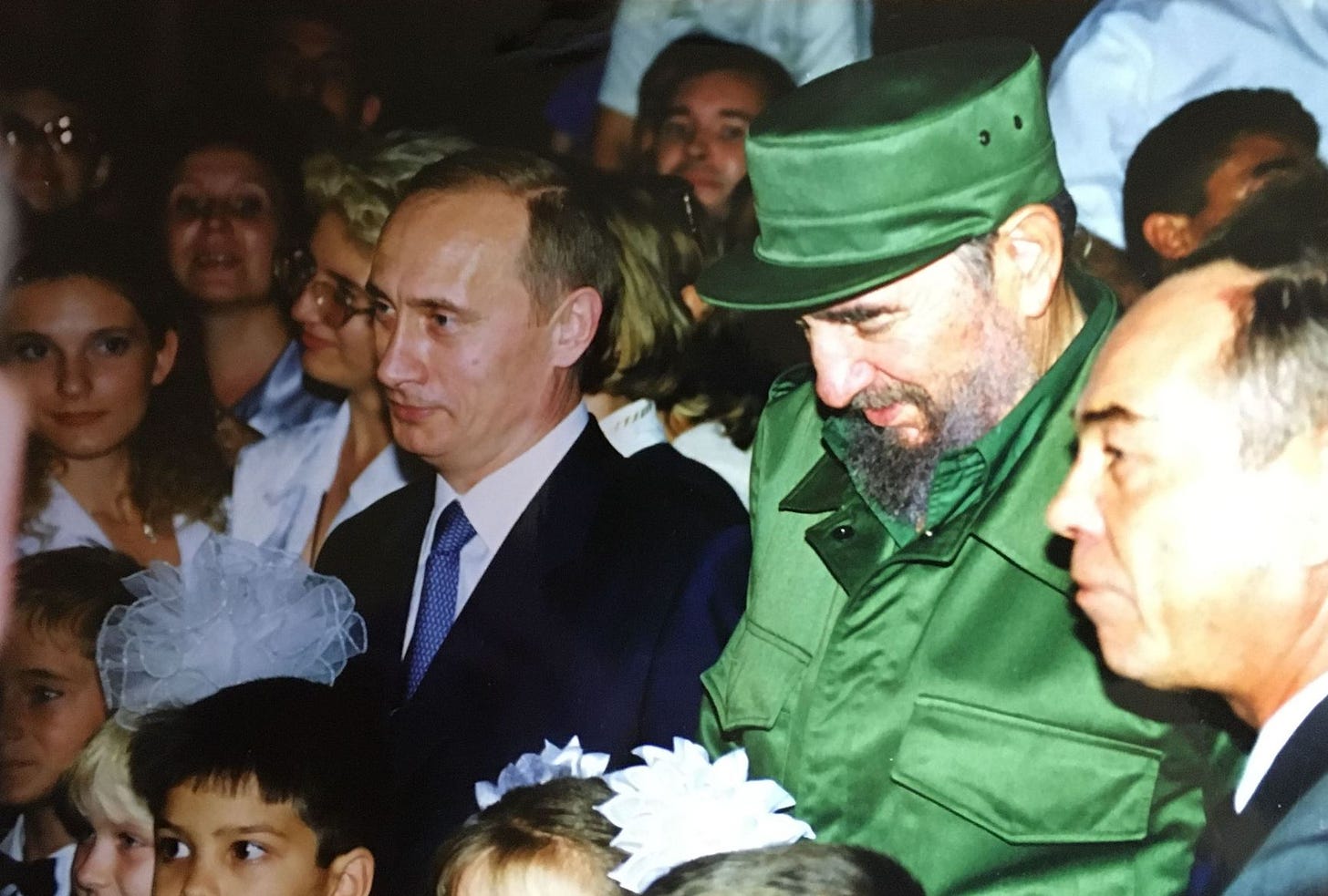 Putin and Fidel Castro in 2000
