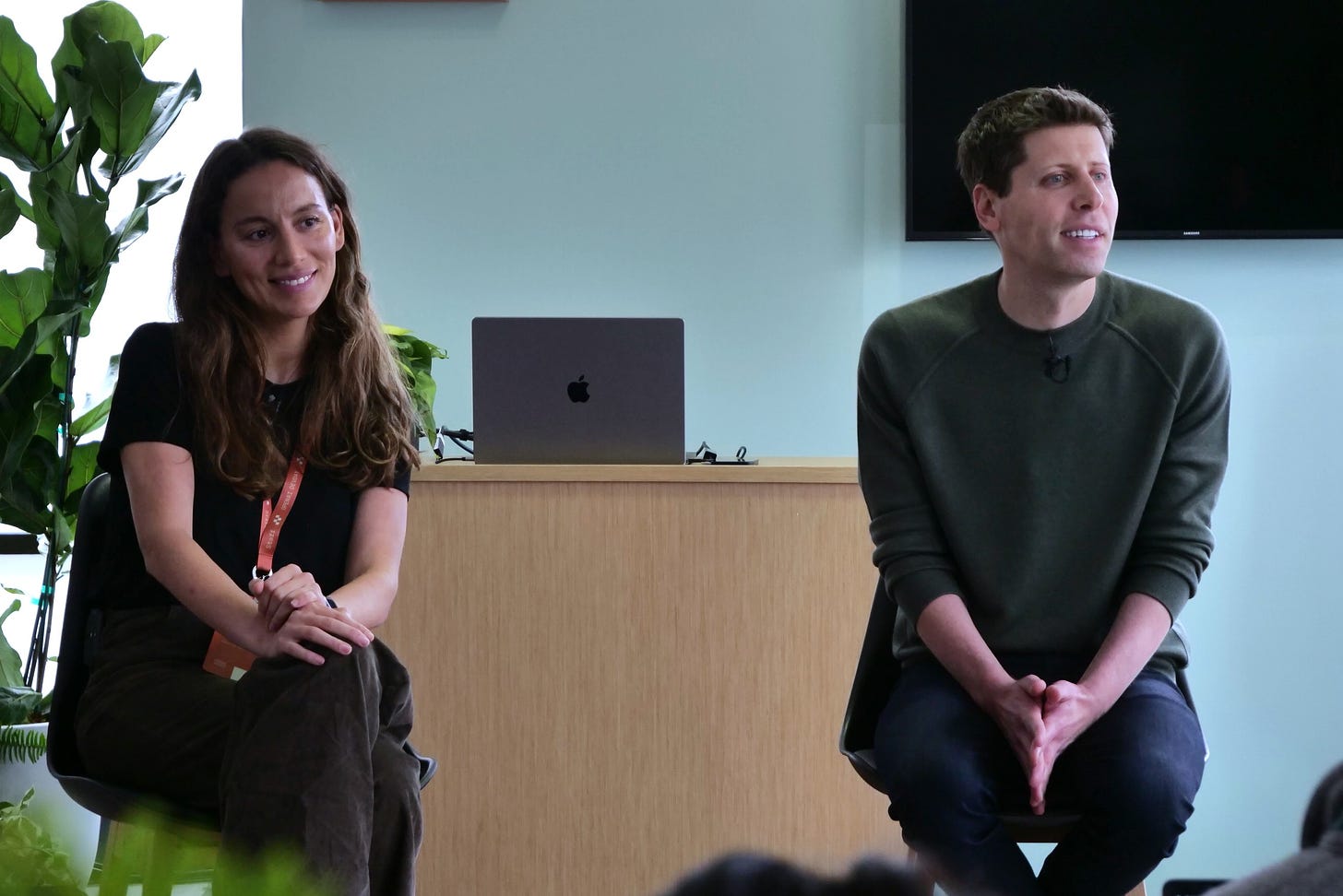 OpenAI CEO Sam Altman on possibility of ChatGPT device: 'We'd like to  figure out something amazing' – GeekWire