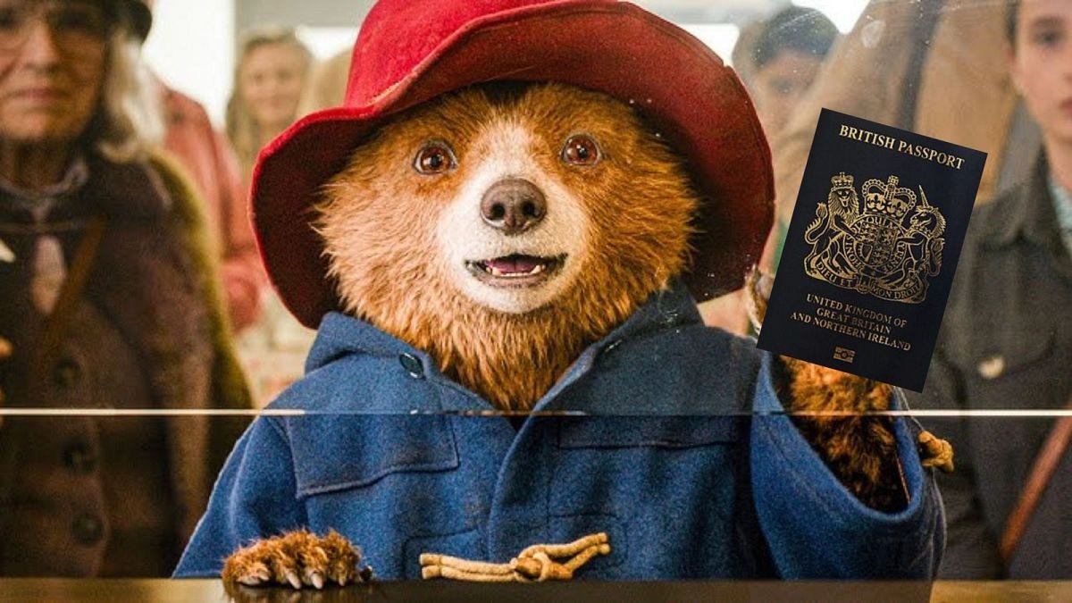 Paddington Bear given UK passport by Home Office | Euronews