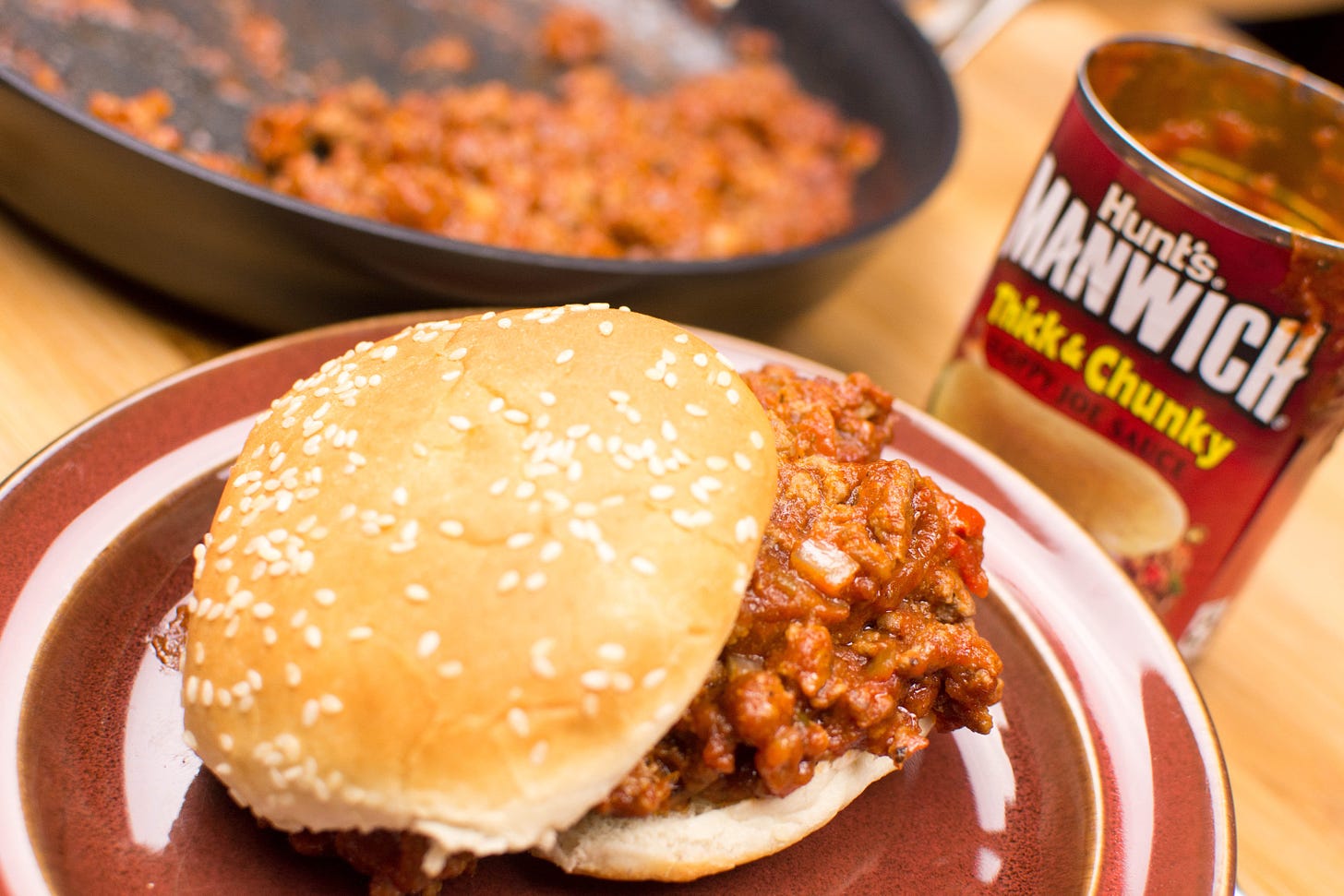 A classic sloppy joe, the Manwich Sandwich [6000X4000][OS][OC] : FoodPorn