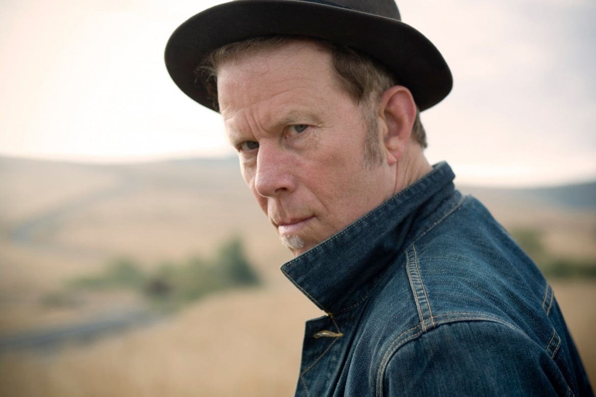 Tom Waits, il mago torna a spezzar catene | il manifesto