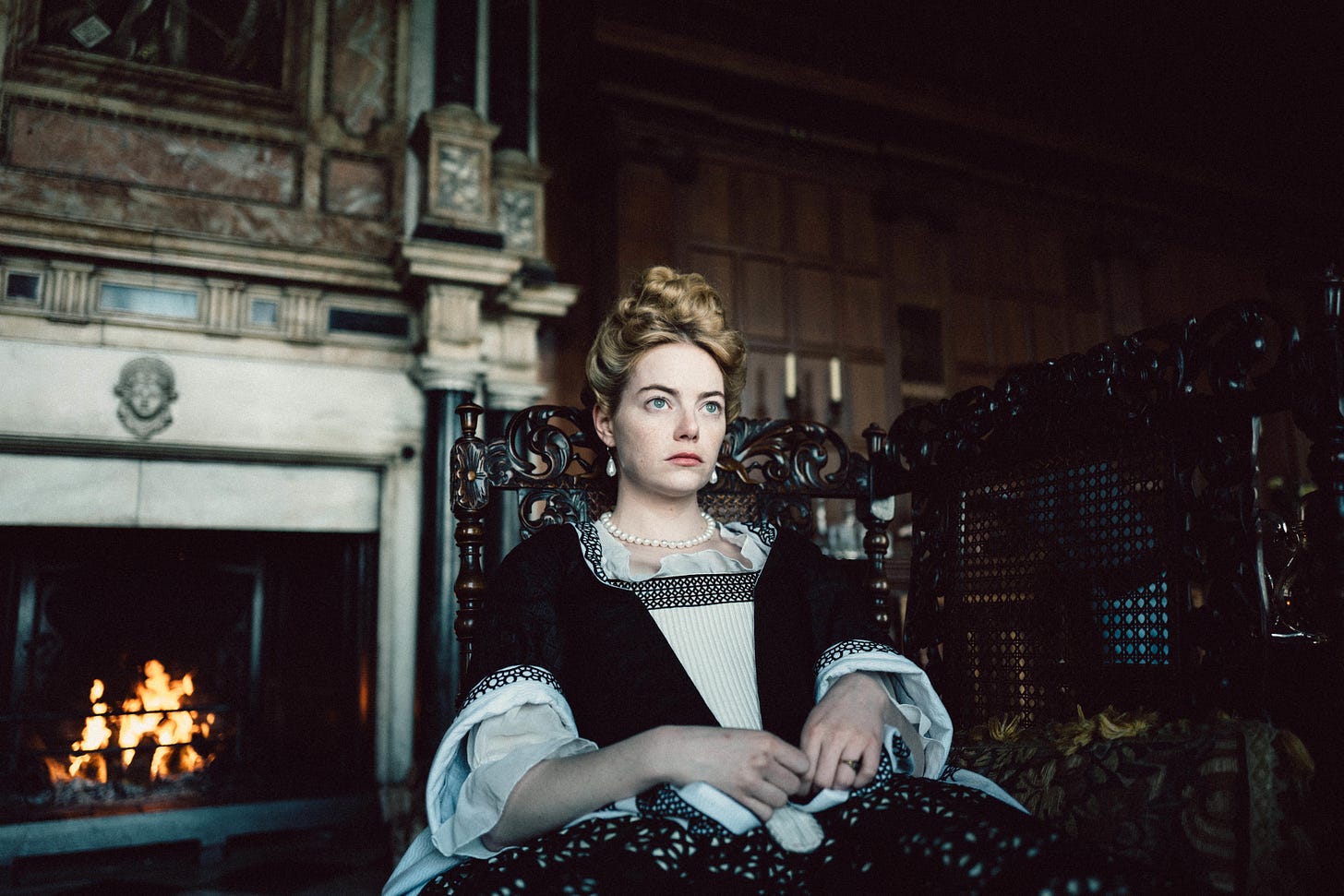 Emma Stone in the Favourite in period dress