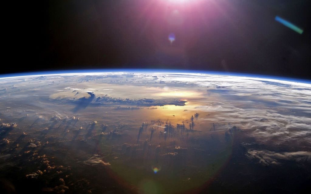 7 Amazing Pictures of Planet Earth from Outer Space | Outer Space ...