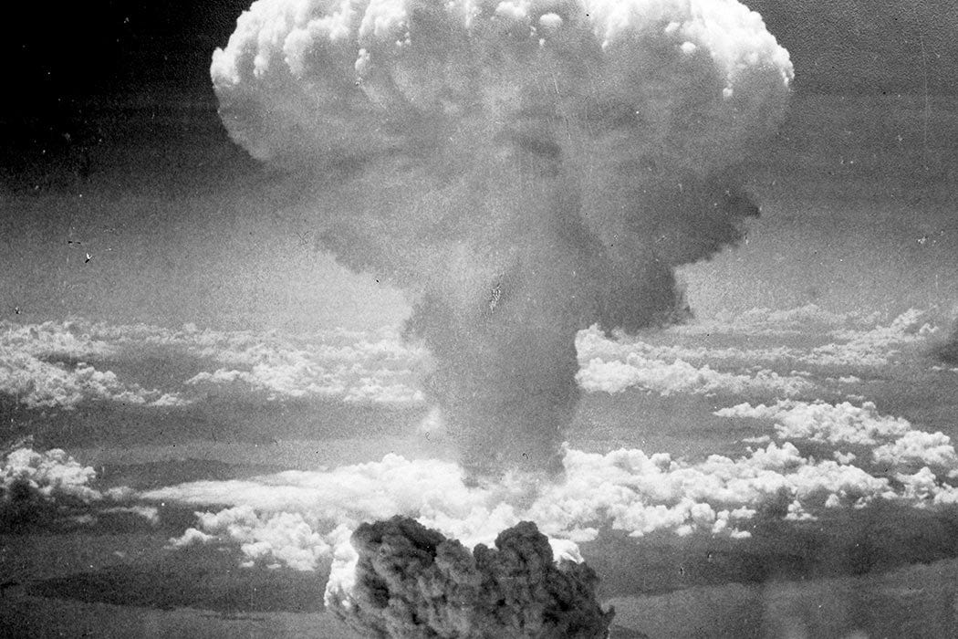 The Decision to Drop the A-Bomb - JSTOR Daily
