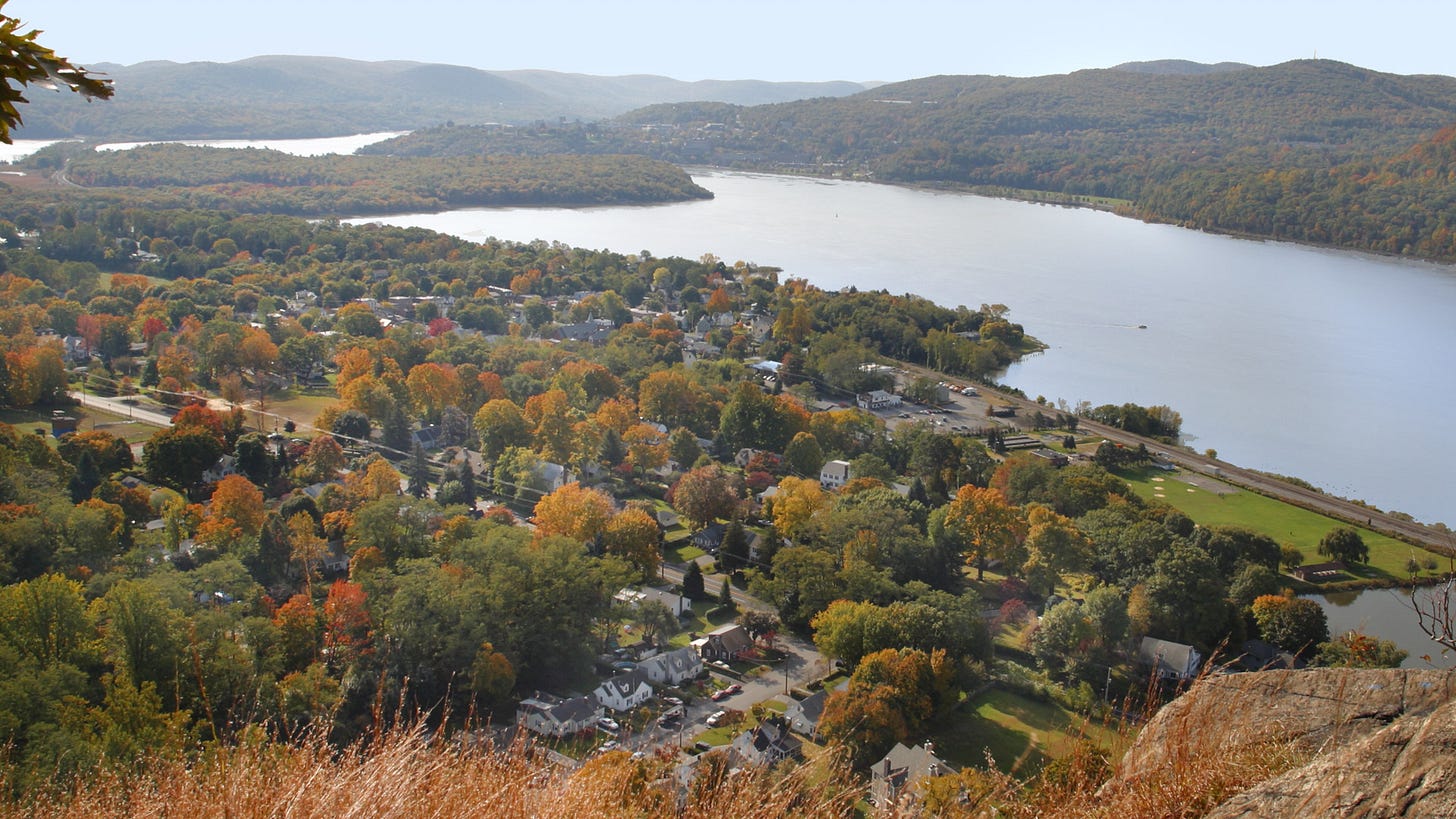 Welcome to Cold Spring Living and the New York Hudson Valley River Towns