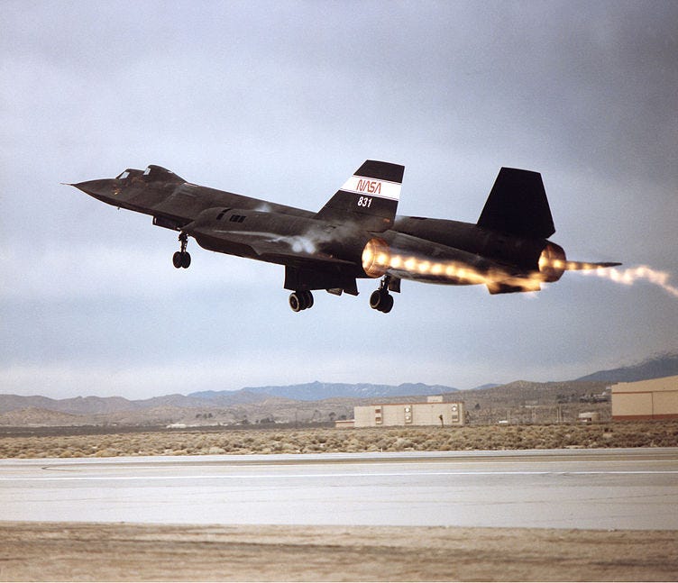 Lockheed SR-71B Blackbird de la NASA au décollage