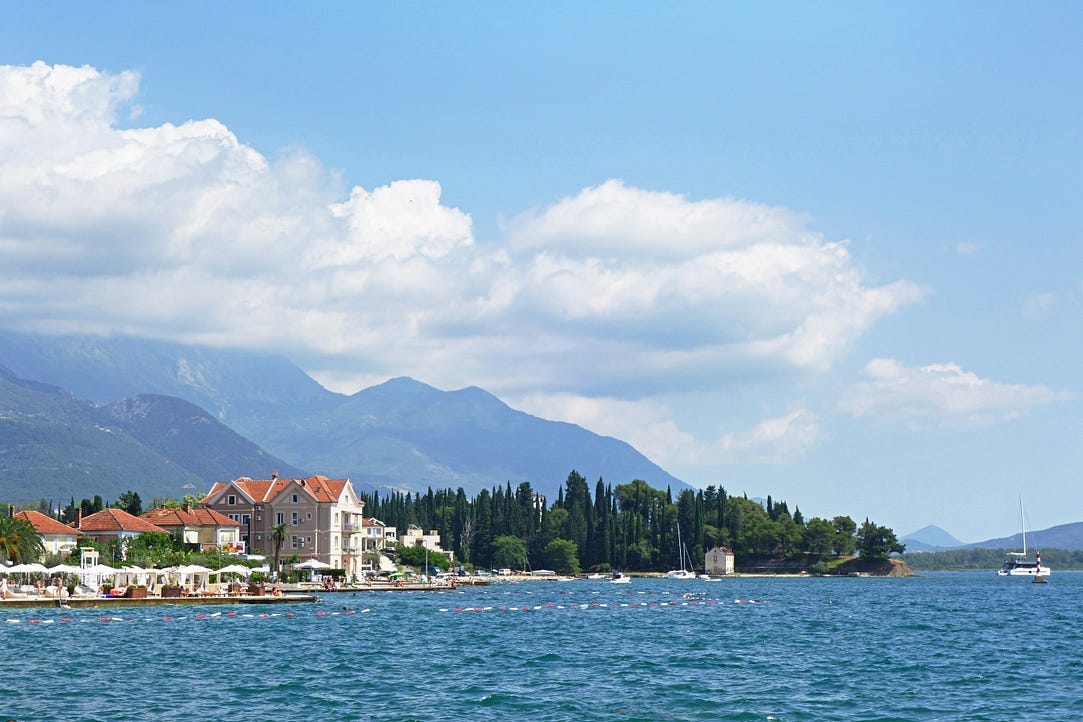 Montenegro Village