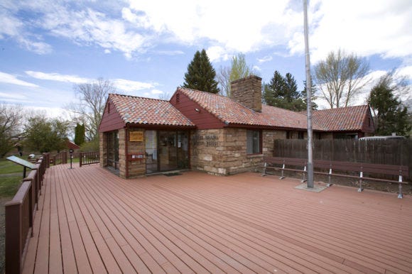 Malheur National Wildlife Refuge Headquarters (Source: Wikimedia)