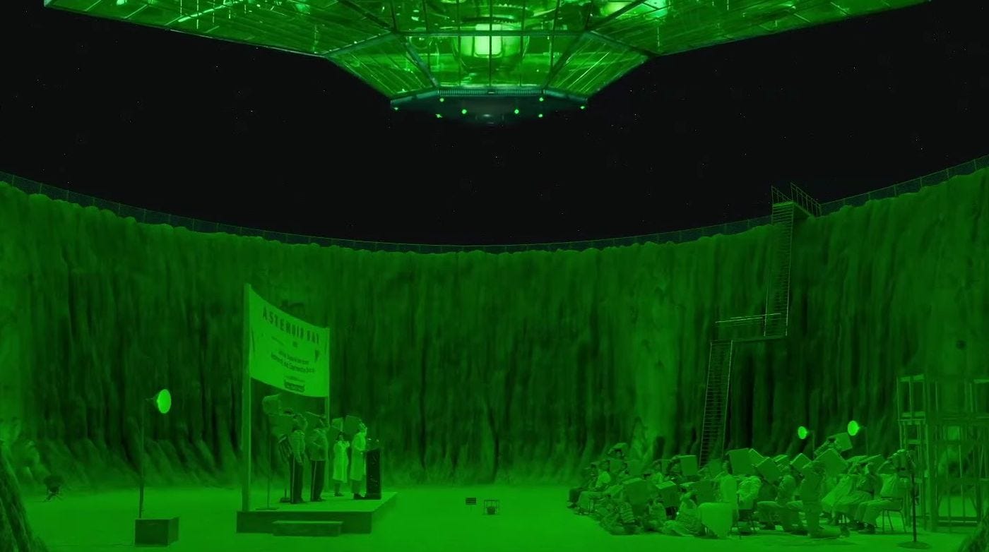 Asteroid City trailer: Wes Anderson teams with Tom Hanks, aliens - Polygon