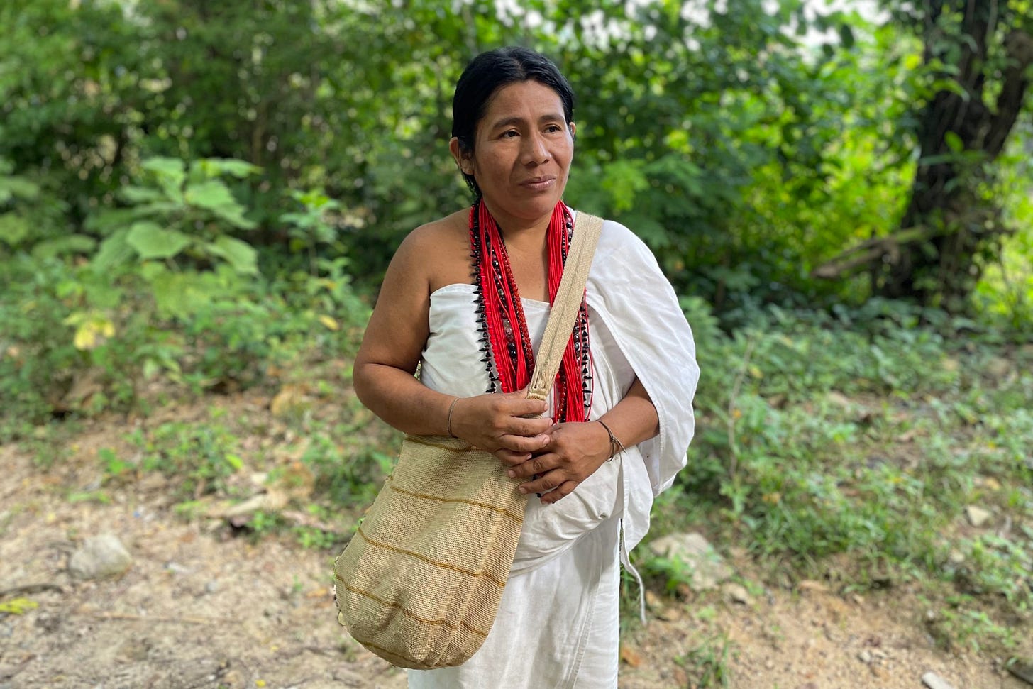 Saga Carmen, weaver and leader at Kuizhimake. Image courtesy of The Tairona Heritage Trust.