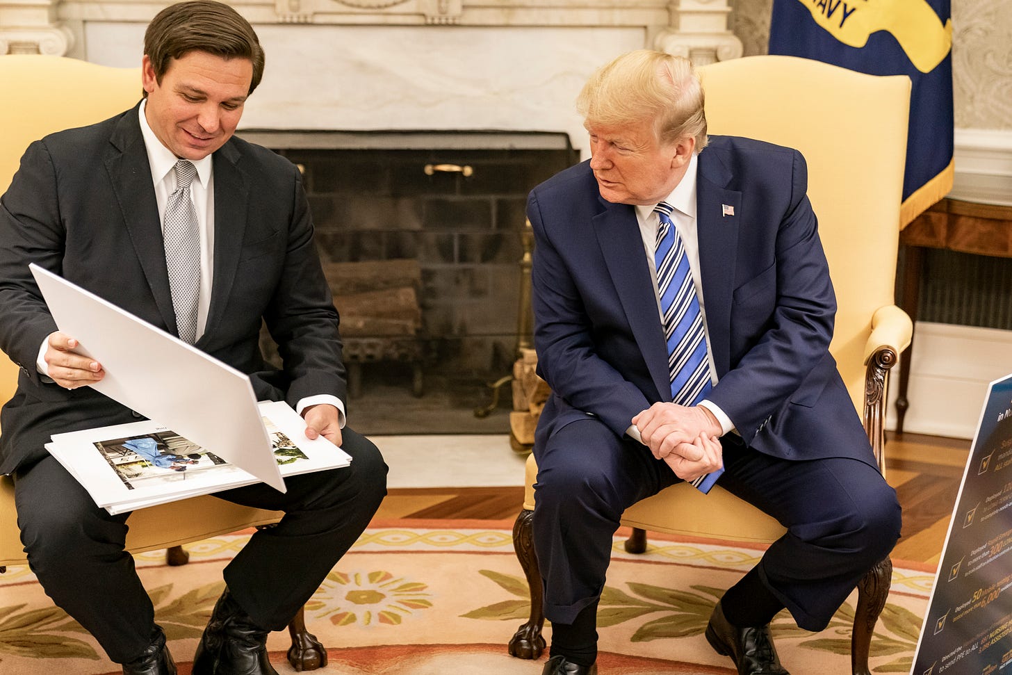 File:President Trump Meets with the Governor of Florida (49830919747).jpg - Wikimedia  Commons