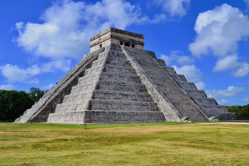 How To Visit Chichen Itza On Your Own, Mexico - LIZY TRAVELS THE WORLD