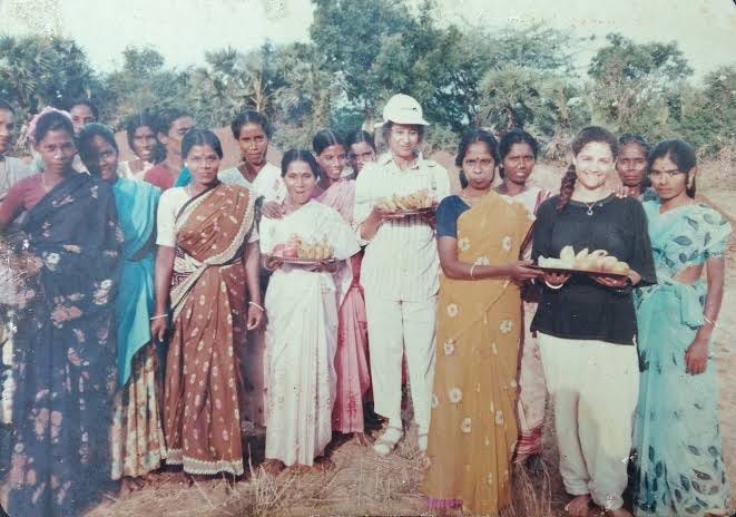His discoveries included Black and Red Ware linked to the Iron Age, textile dyeing tanks, pozzolana cement, and sigillata pottery.

Then, after a long hiatus, archaeologist Vimala Begley re-excavated the site between 1989 and 1992. 