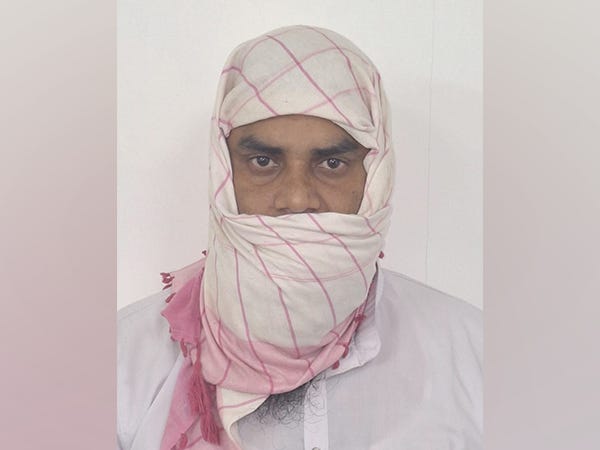 Delhi Police arrest Rajasthan man for sending Indian SIM cards to Pakistan  for espionage