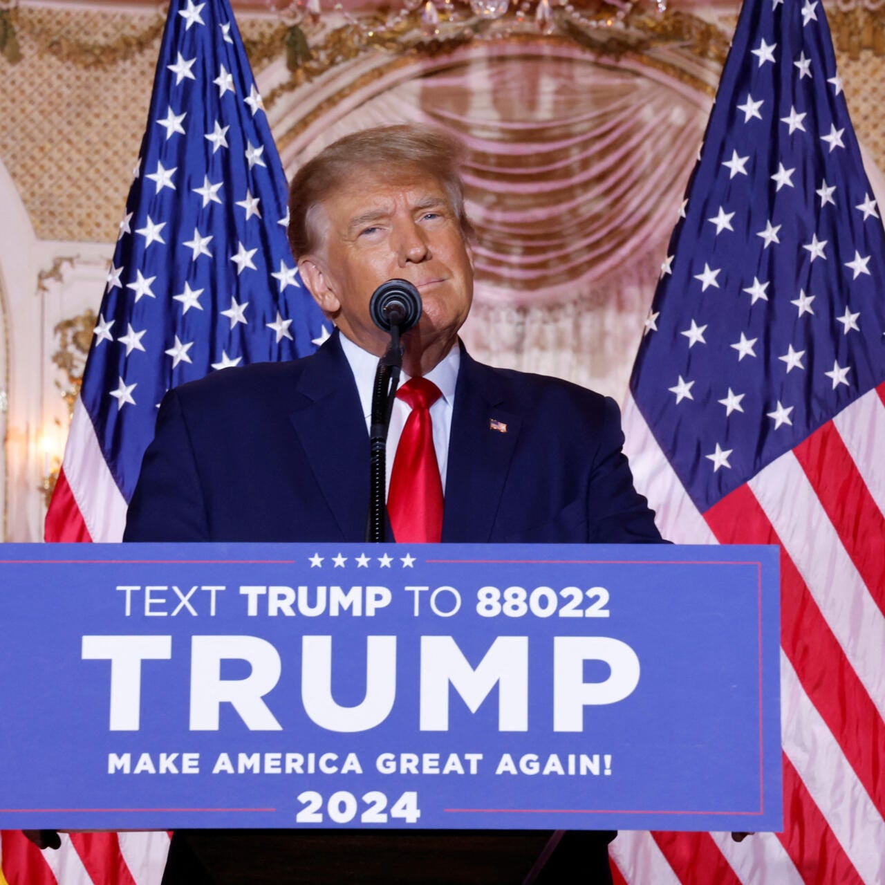 Trump announces his run for presidency in 2024