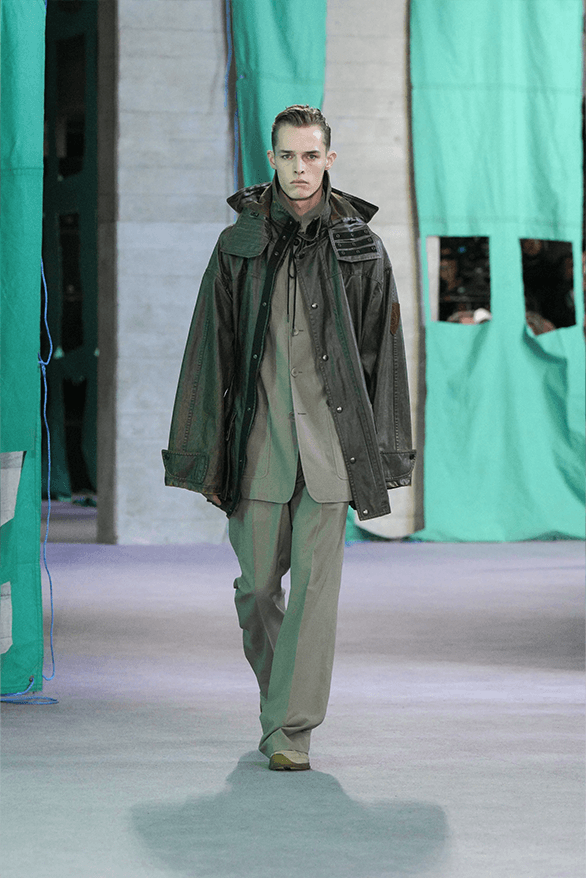 Burberry Spring/Summer 2025 at London Fashion Week | Hypebeast