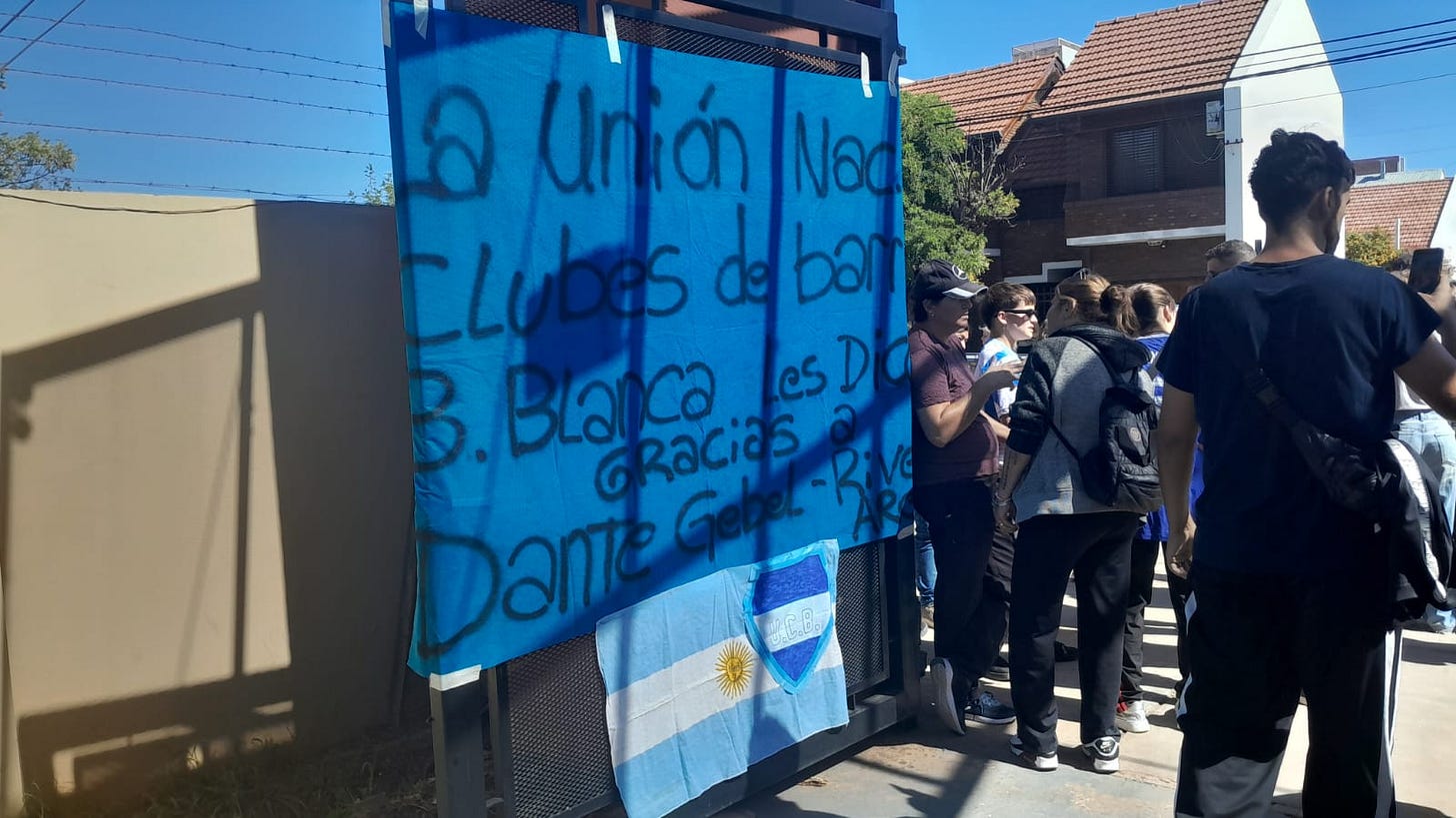 La Unión de Clubes de Barrio se unieron para seguir ayudando